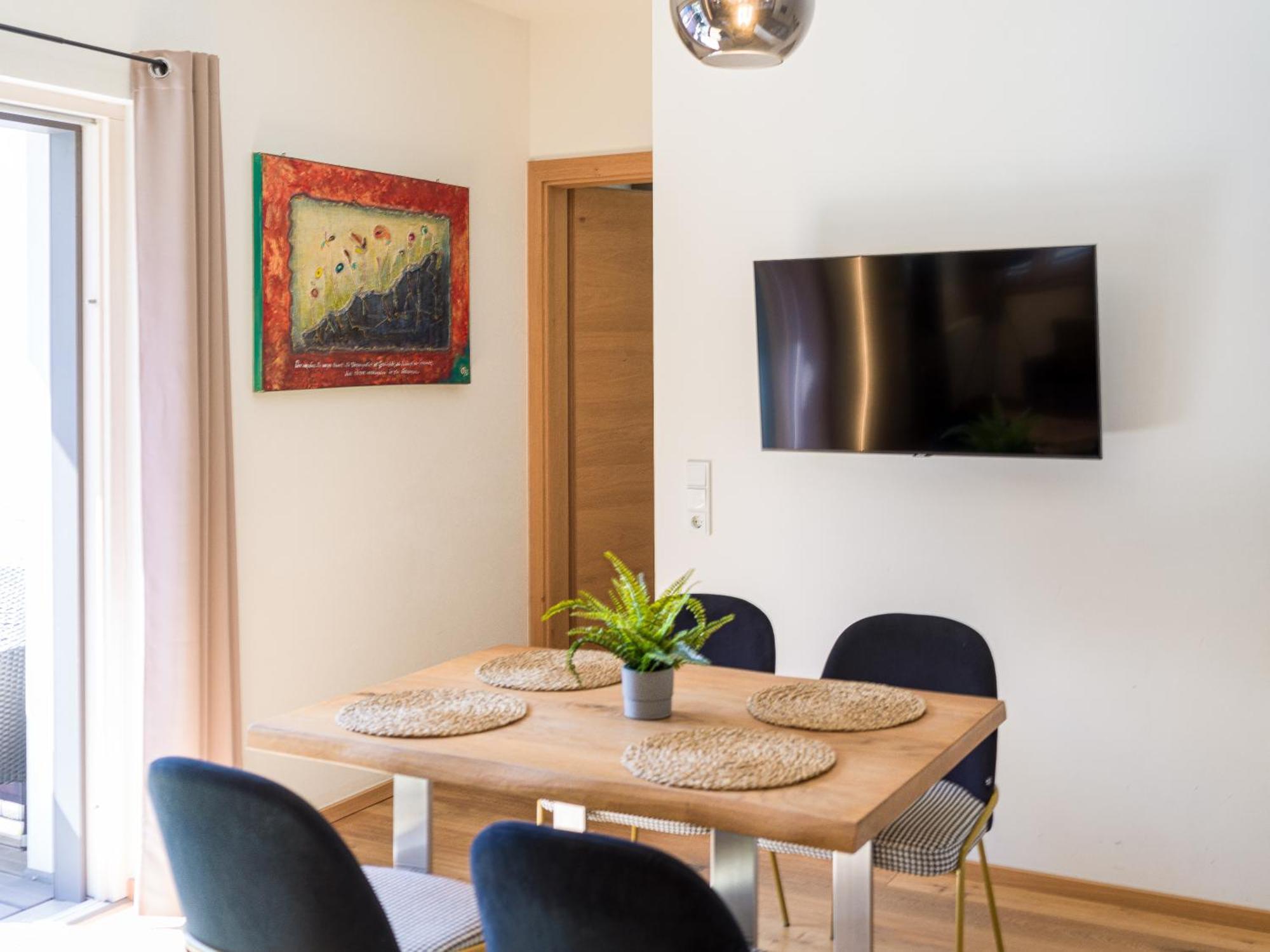 Alte Muehle Loft - Balcony & Car Park By Alpenluxus Appartements ブリックレック エクステリア 写真